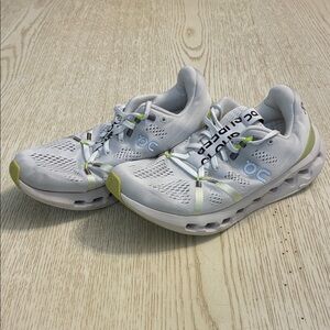 Women’s On Cloud Cloudsurfer Running Sneaker Shoes (White/Lime Green)